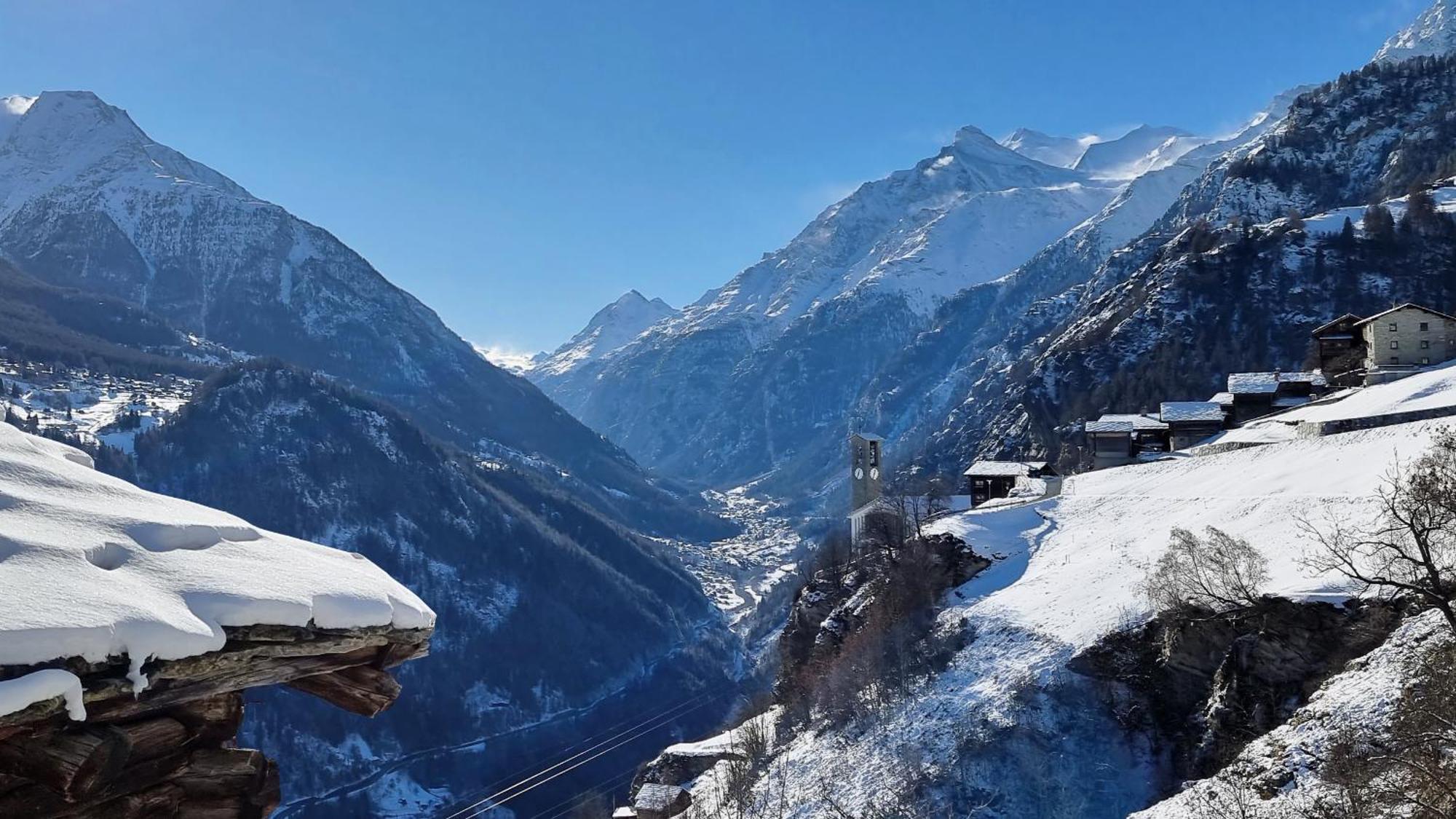 Mattertal Lodge Embd Exterior foto
